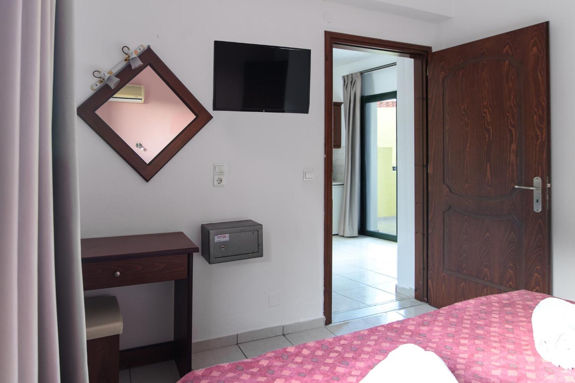 Ariadni Palace Hersonissos  Zewnętrze zdjęcie